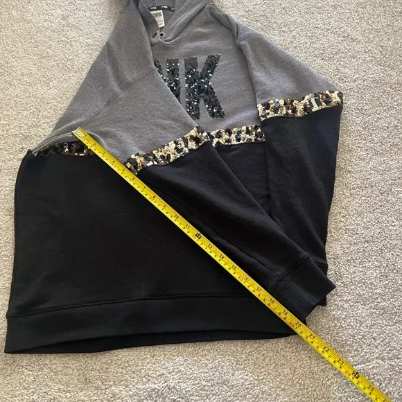 Rare VS Pink Y2K Sequined Cheetah Print Black & Gray Hoodie Small - Picture 8 of 9